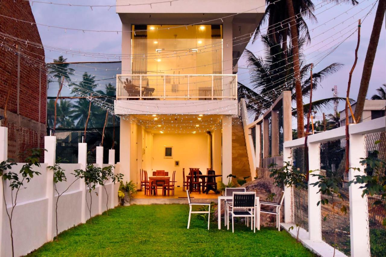 Kavin Beach Hotel ฮิกคาดูวา ภายนอก รูปภาพ